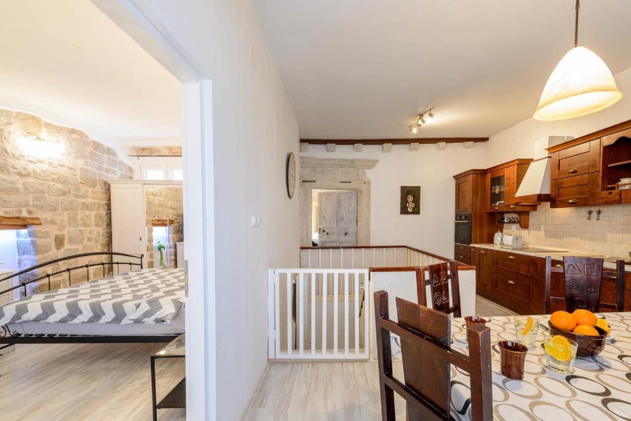 Apartments And Room Le Petit Nono Ντουμπρόβνικ Εξωτερικό φωτογραφία