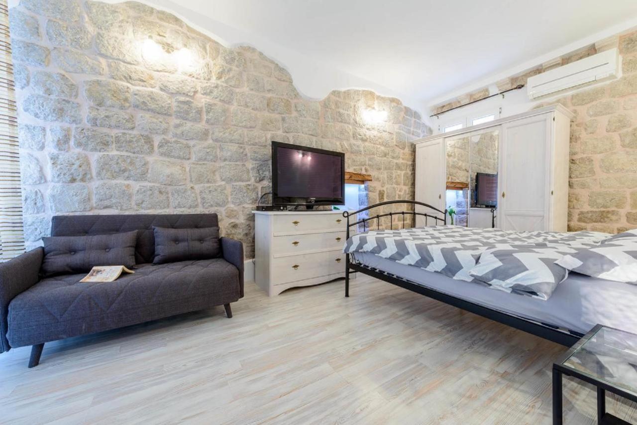 Apartments And Room Le Petit Nono Ντουμπρόβνικ Εξωτερικό φωτογραφία